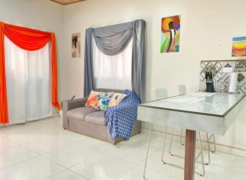 Orange Apartment 5 Min Aeropuerto Juan Santamaria Alajuela Kültér fotó